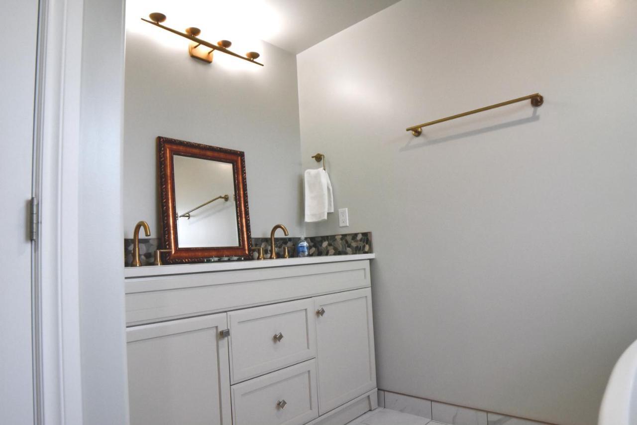Aurora Guest House Yellowknife Bagian luar foto