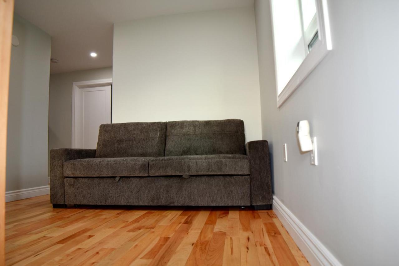 Aurora Guest House Yellowknife Bagian luar foto