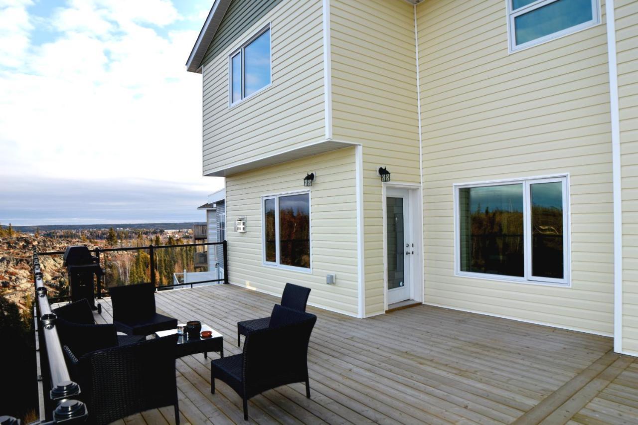 Aurora Guest House Yellowknife Bagian luar foto